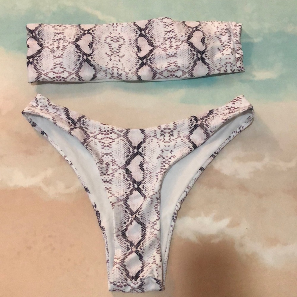Shein snake print bikini set size medium